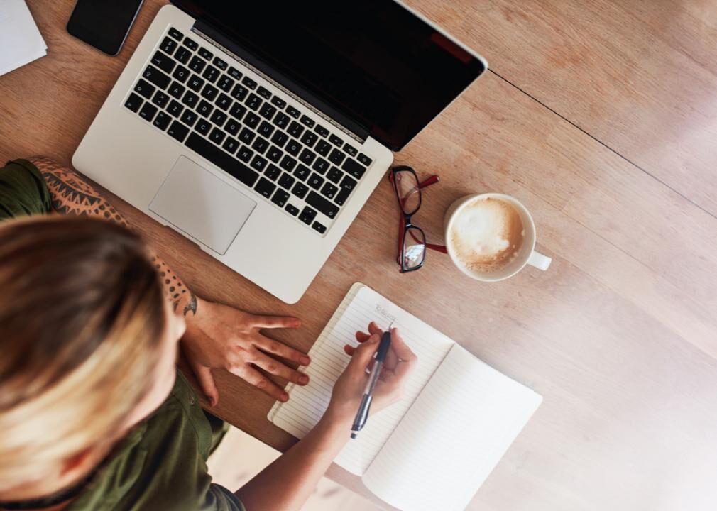 Create a new list after a certain time frame